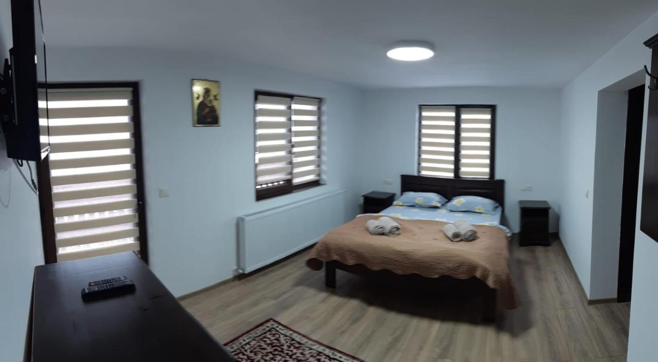 Casa De Vacanta Perla Colibitei Colibiţa Exteriör bild